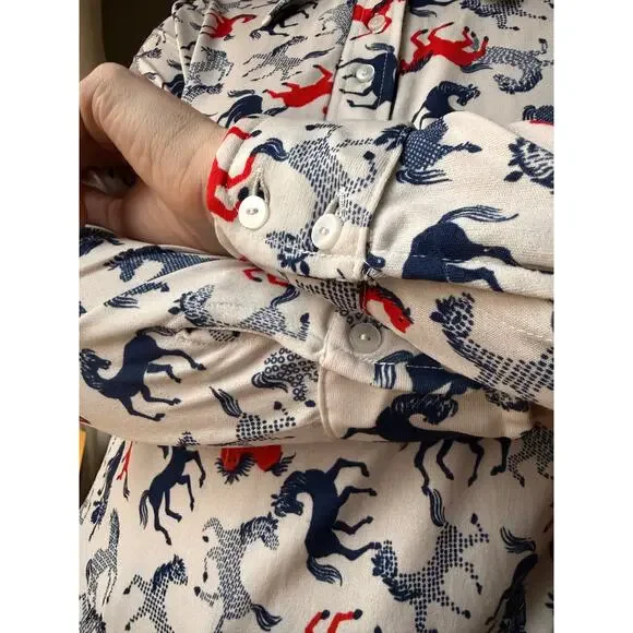 Vintage 70s Horse Print Blouse | Red/Navy Graphic Novelty Top | Point Collar | S - Picture 7 of 9